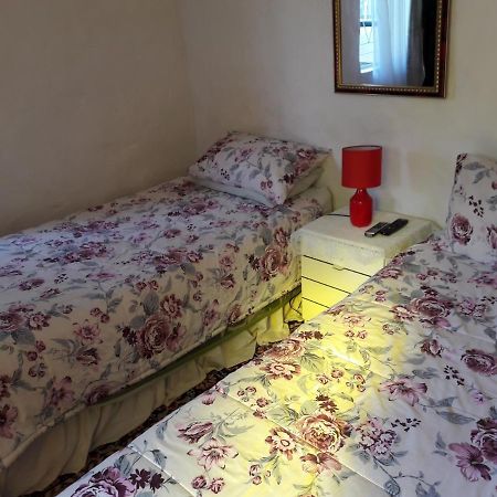 Heila'S In House Family Room-Homestay! Bloemfontein Eksteriør bilde